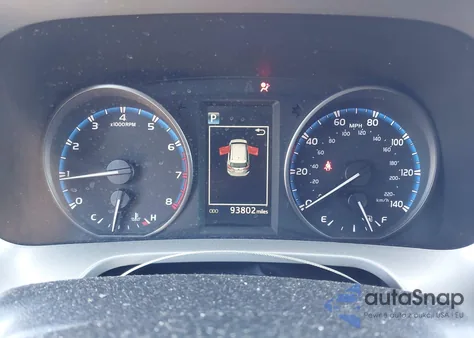 2017 Toyota Rav4 Xle z USA, uszkodzony, nr VIN 2T3RFREV8HW688593